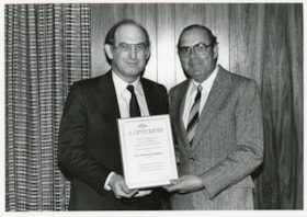 Bernard Shinder and David Loeb at an Ottawa Jewish Community Foundation event.
