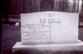 Tombstone photos of early Spanish and Portuguese members and families, including de Sola, etc.