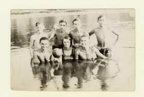 Friends of Sima Schlittner
