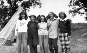 Senior girls, councillors at Camp B'nai B'rith in Quyon, Quebec