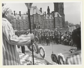 Holocaust survivor at Holocaust rally in Ottawa