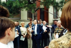 Rabbi Bulka speaking at a solidarity rally to protest the unfair imprisonment and convictions of 10 Iranian Jews held for over a year.