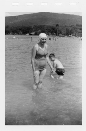 Mary Allice and Gordon Allice at Lake George