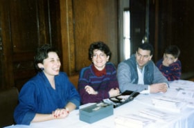 Carol Gradus, Lezlie Oler, Howard Grant and son at the Ottawa Hadassah Wizo Taste of Chocolate