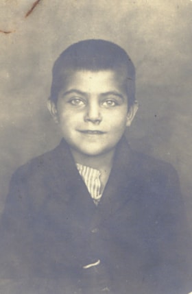 GITTMAN, Chaikel - Ukrainian Jewish orphan case file (the file includes a photo)