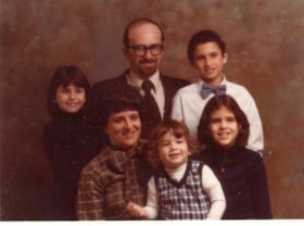 Family portrait of the Bulka family