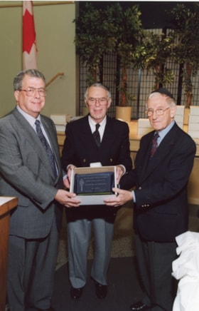 Gerald Levitz, Norman Lesh, and Joe Lieff at an Ottawa Jewish Community Foundation event.