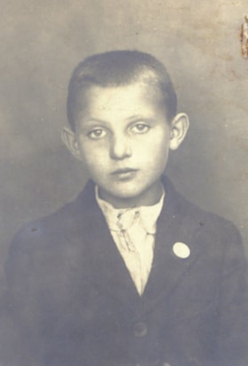 CHORIN, Wolf - Ukrainian Jewish orphan case file (the file includes a photo)
