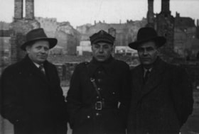 CAISERMAN/ with Polish major KORNITZKY, former Canadian