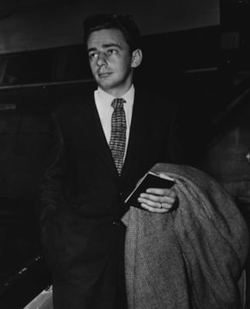 RICHLER, Mordecai/ photo taken as a young man
