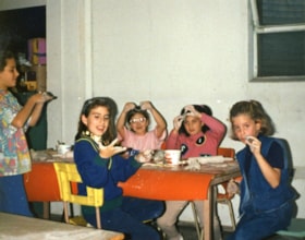 Children participating in a fine arts class, a program of the Jewish Community Centre.