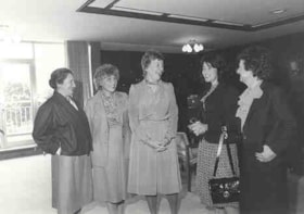 Members of Ottawa Hadassah Wizo in the Mayor's office.