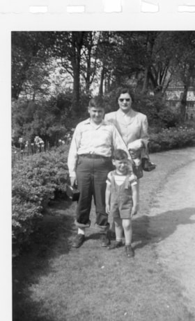 Mary Allice with Gordon and Murray Allice