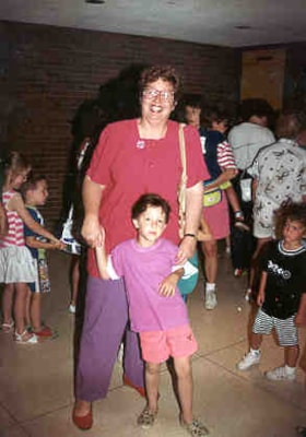 Beryl and Ira Ben-Reuven at a Debra Davis concert (Choonga Changa) presented by Ottawa Hadassah Wizo.
