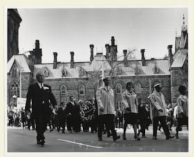 Procession at Holocaust rally in Ottawa