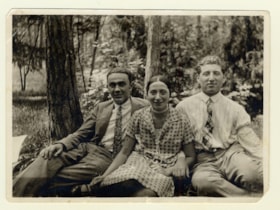 Fela Eckstein With Two Men at a Resort