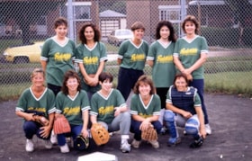 Ottawa Jewish Women's Softball team.