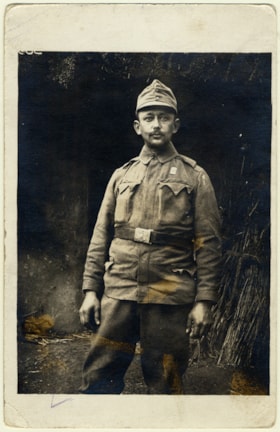 Samuel Robitchek in uniform