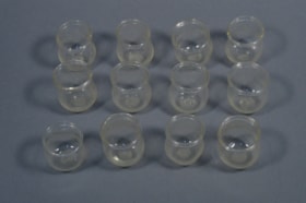 Cupping glass