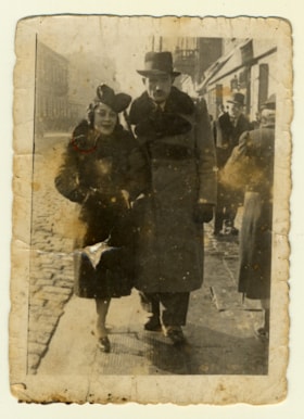 Estera Hajsezryk and husband