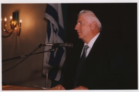 Dorothy Nadolny at the Jewish Community Council of Ottawa Annual General Meeting.