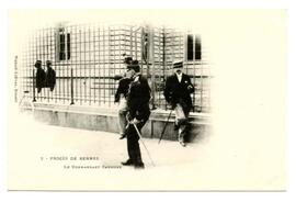 Postcard, "2- Proces de Rennes, le commandant carriere"