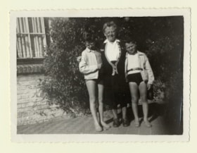 Maurice Shenkier with cousin Marcel Braitstein and grandmother Nicha Eckstein