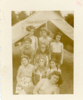Group photo at B'nai B'rith Camp