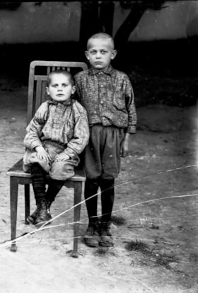 BRESTLERMAN, Abraham - Ukrainian Jewish orphan case file (the file includes a photo)
