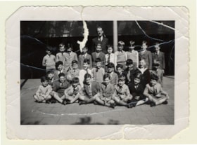 Lycée d'Anvers School Class
