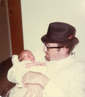 Rabbi Bulka holding baby