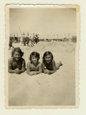 Erika and Maryla Urbach at the beach