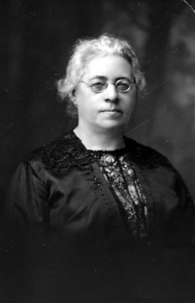 Portrait of Mrs. Basha Davis