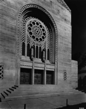 Synagogue Toronto/ Holy Blossom exterior, new. From Rabbi FEINBERG