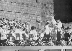 34 images from the UJA Model Program “Images of Israel”